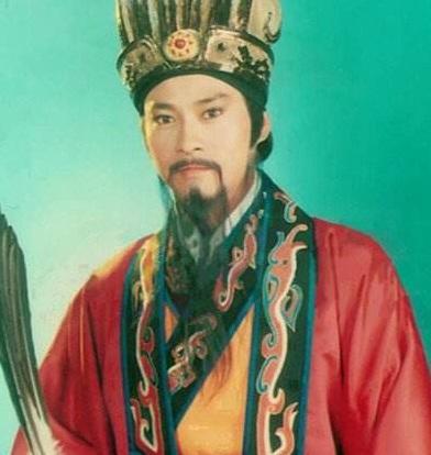 三顾茅庐的主人公是谁（三顾茅庐的主人公是谁的 答案）